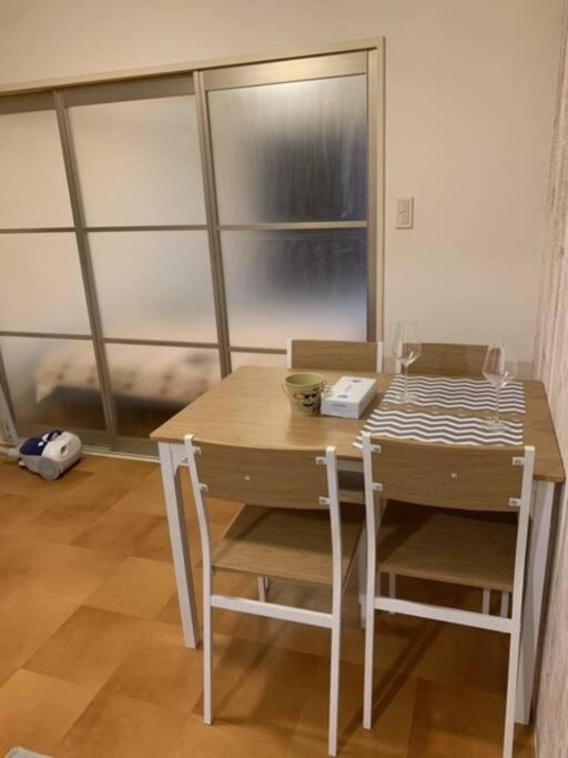 אוסקה ２ Beds. Comfortable . Dotonbori / Kuromon Market. מראה חיצוני תמונה