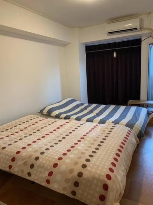 אוסקה ２ Beds. Comfortable . Dotonbori / Kuromon Market. מראה חיצוני תמונה