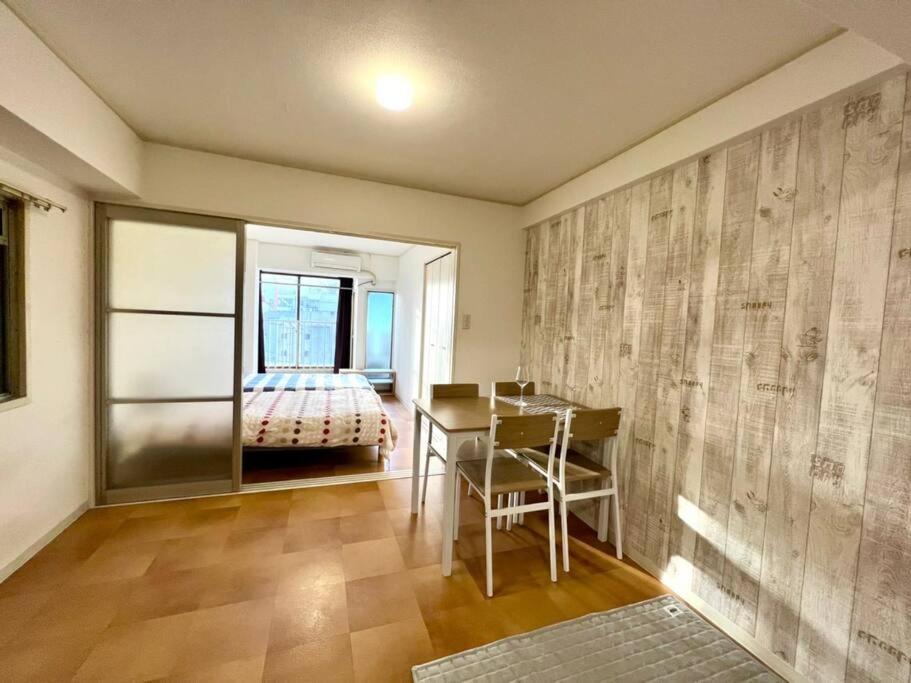 אוסקה ２ Beds. Comfortable . Dotonbori / Kuromon Market. מראה חיצוני תמונה
