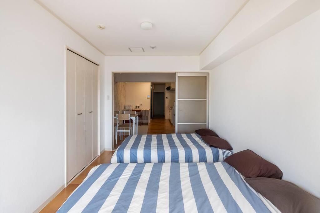 אוסקה ２ Beds. Comfortable . Dotonbori / Kuromon Market. מראה חיצוני תמונה