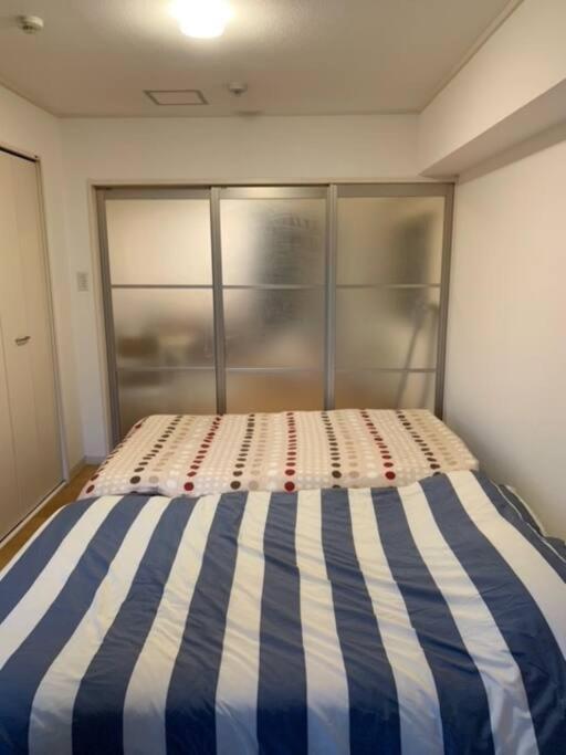 אוסקה ２ Beds. Comfortable . Dotonbori / Kuromon Market. מראה חיצוני תמונה