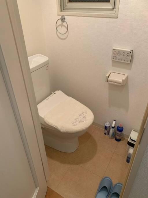אוסקה ２ Beds. Comfortable . Dotonbori / Kuromon Market. מראה חיצוני תמונה